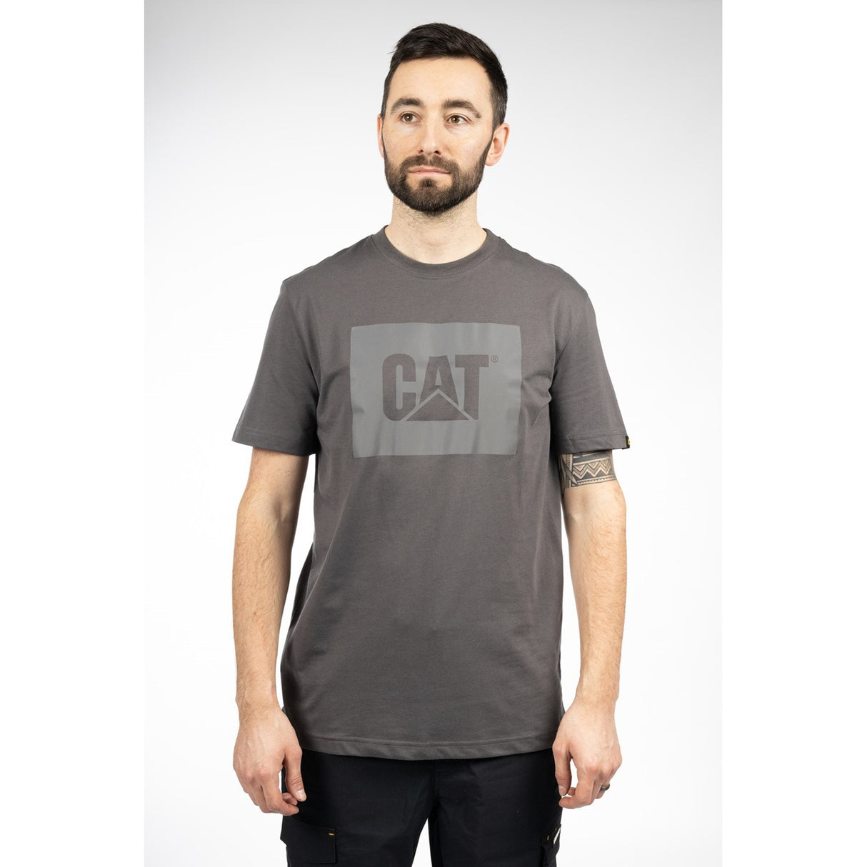 Graphic Tee Magnet
