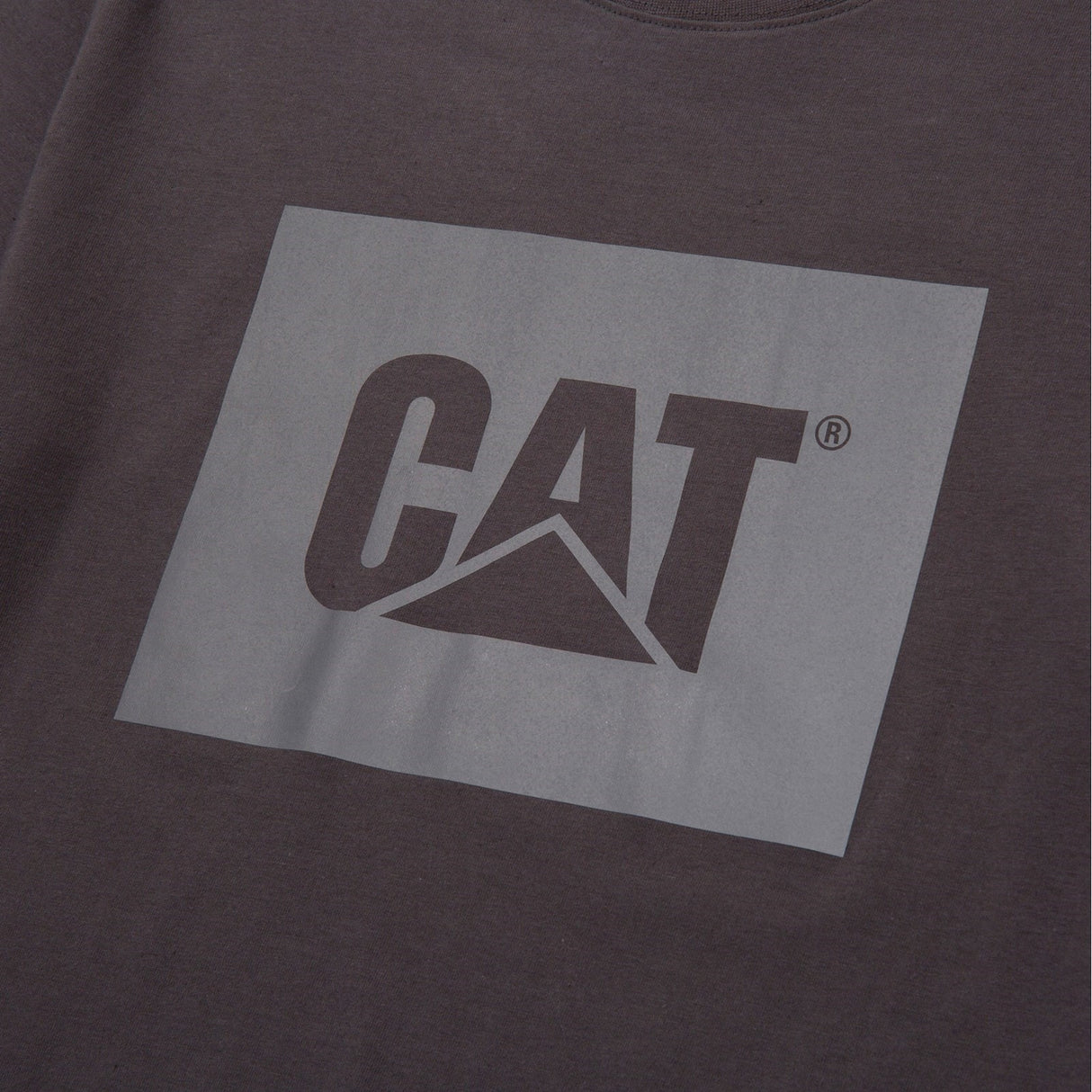 Graphic Tee Magnet